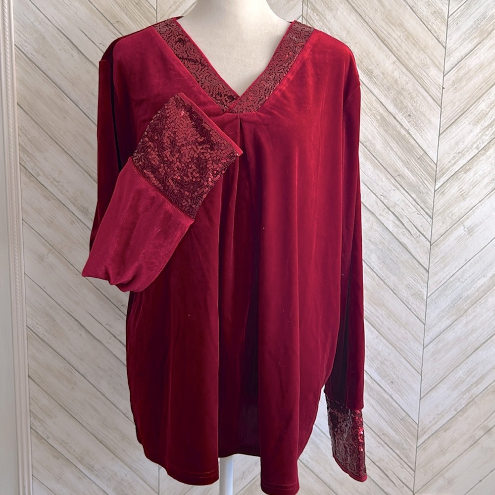Just Fashion Now Womens Sz XXL Dark Red Velvet Sequin Top Long Sleeve NEW